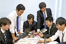 信頼できる上司・先輩・仲間がいる／新卒採用サイト：池田ハルク