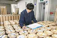 倉庫での検品や現場への搬入も／新卒採用サイト：池田ハルク
